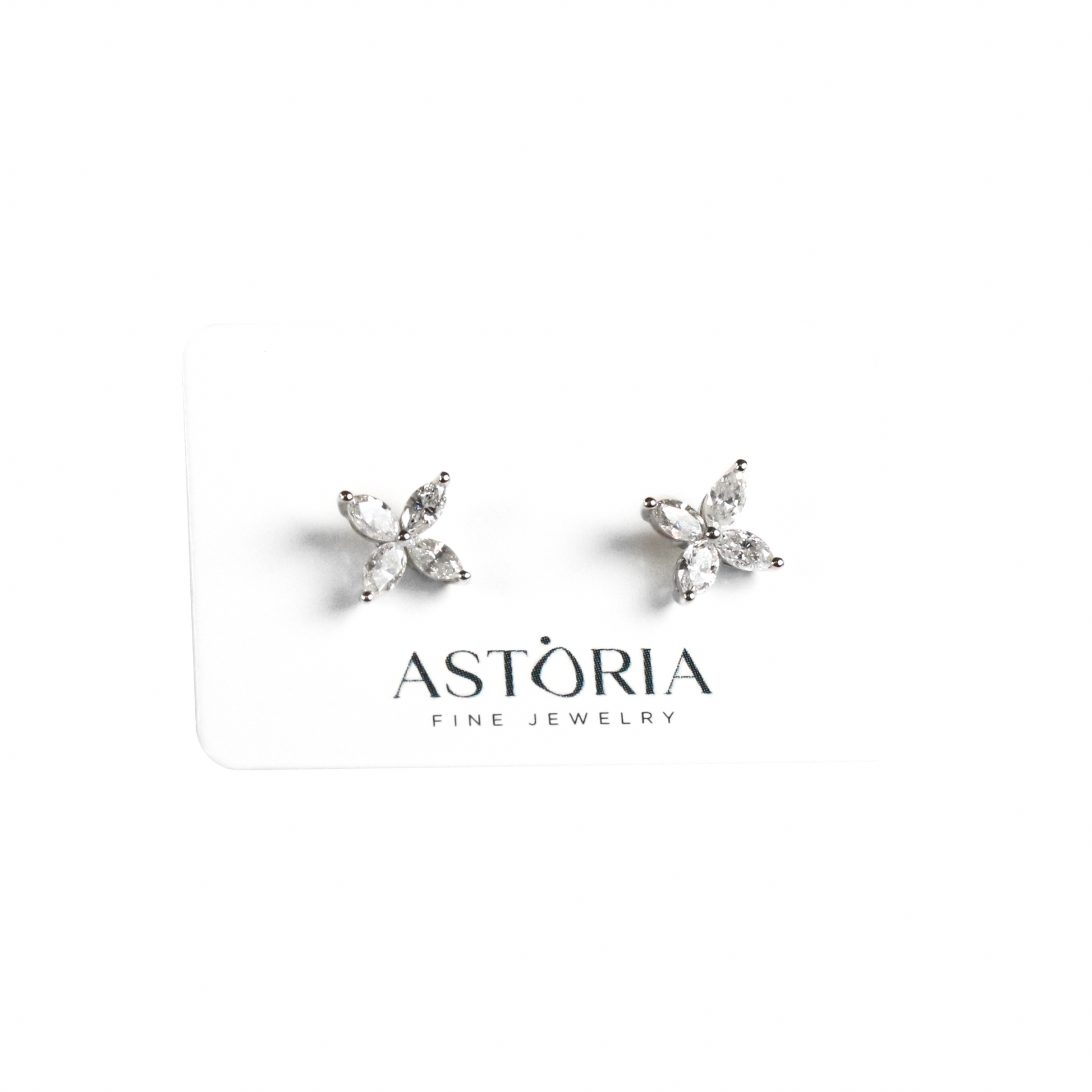 Diamond Bloom Studs 18k